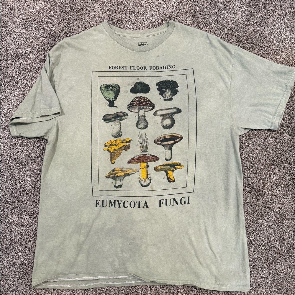 Woman’s XL T-Shirt